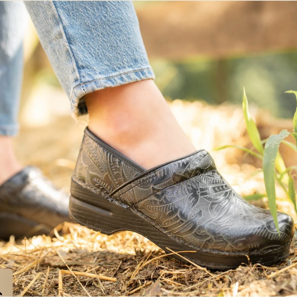 Dansko clogs - Picture 6 of 12